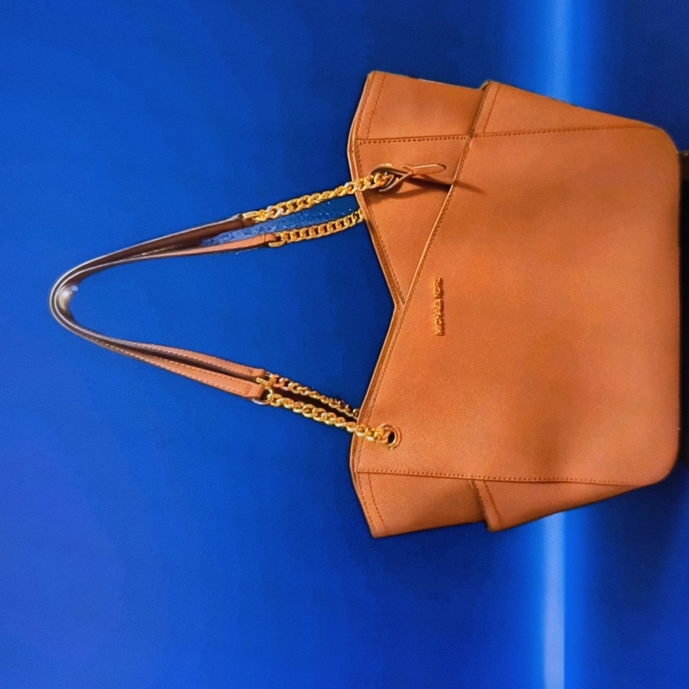 Sunny Michael Kors Camel Leather Tote with Gold Accents EUC